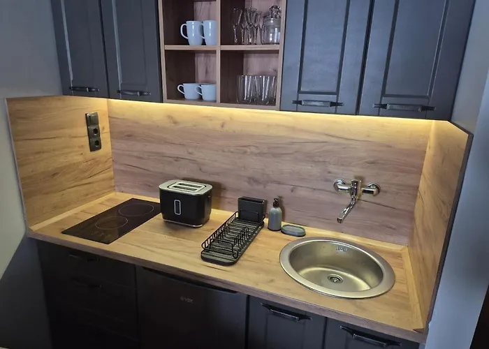 Bela Reka C206 * Brzeće